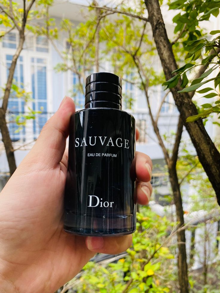 PERFUME Dior Sauvage IMPORTADO LACRADO - 100ml